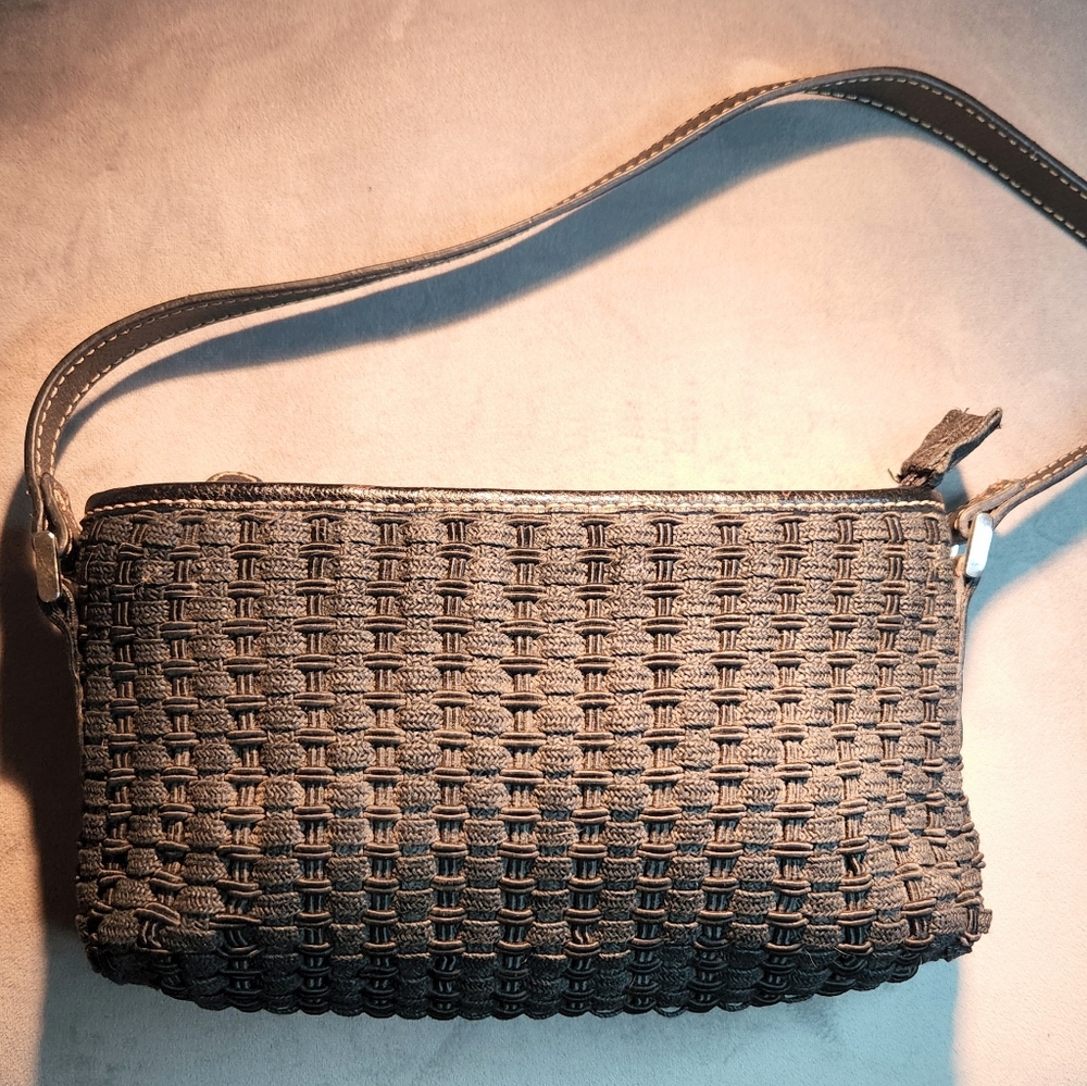 Liz Claiborne Purse Black Handbag Very Good Condition